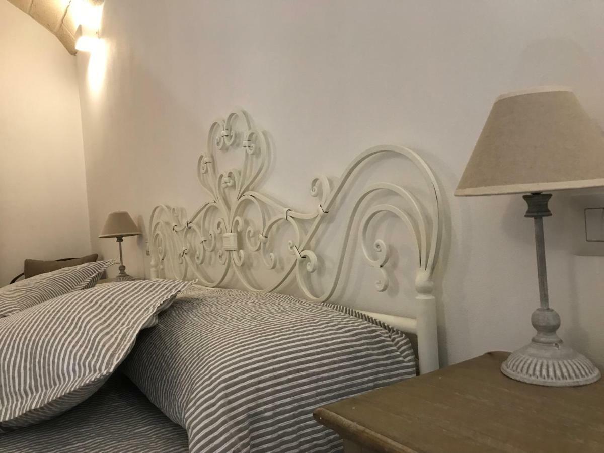 Il Trullo Di Giulietta Bed and Breakfast Impalata Buitenkant foto